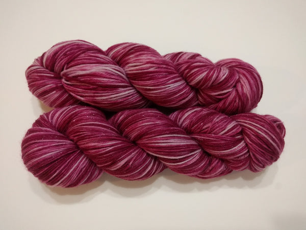Frosted Wineberries colorway